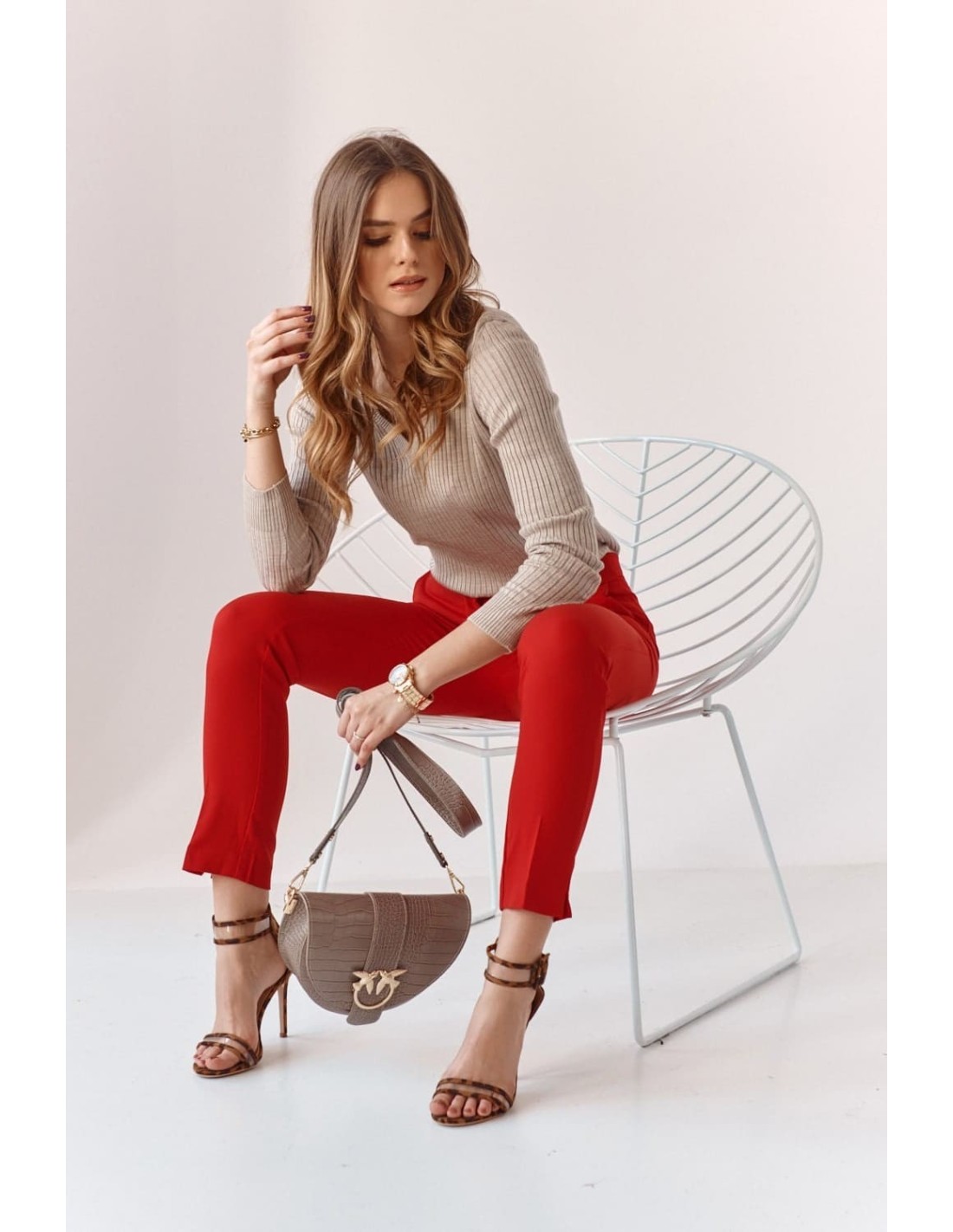 Elegant red trousers with a crease MP45138 - Online store - Boutique